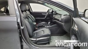 Kia K3 2020 года из Южной Кореи