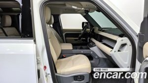 Land Rover Defender 110 D250 SE 2023 года из Южной Кореи
