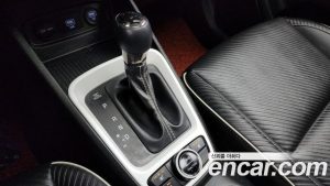 Hyundai Venue 1.6 Flux 2020 года из Южной Кореи