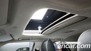 Hyundai Venue 1.6 Flux 2020 года из Южной Кореи
