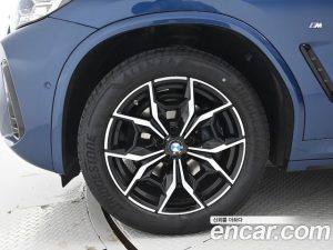 BMW X4 xDrive20i M Sport 2023 года из Южной Кореи