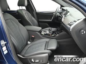 BMW X4 xDrive20i M Sport 2023 года из Южной Кореи
