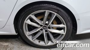 Audi A7 50 TDI 4WD Premium 2020 года из Южной Кореи