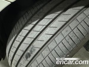Mercedes-Benz E-Class E250 Avantgarde 2020 года из Южной Кореи