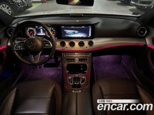 Mercedes-Benz E-Class E250 Avantgarde 2020 года из Южной Кореи