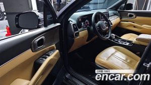 Kia Sorento Дизель 2.2 2WD 2021 года из Южной Кореи