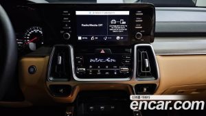 Kia Sorento Дизель 2.2 2WD 2021 года из Южной Кореи