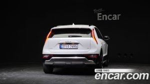Kia Niro Signature 2024 года из Южной Кореи