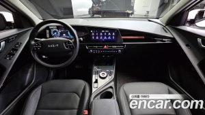 Kia Niro Signature 2024 года из Южной Кореи