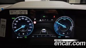 Kia Niro Signature 2024 года из Южной Кореи