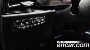 Kia Niro Signature 2024 года из Южной Кореи