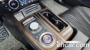 Genesis G80 Бензин 2.5 Turbo AWD 2024 года из Южной Кореи