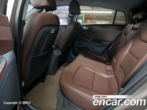 Hyundai Ioniq 1.6 HEV 2020 года из Южной Кореи