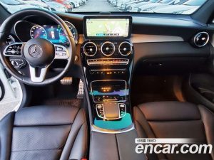 Mercedes-Benz GLC-Class GLC220 d 4MATIC Coupe 2020 года из Южной Кореи