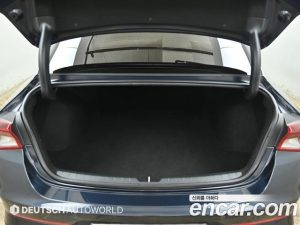 Kia K5 2.0 2020 года из Южной Кореи