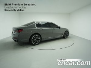 BMW 7-Series 740i M Sport 2021 года из Южной Кореи