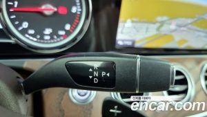 Mercedes-Benz E-Class E220d 4MATIC Exclusive 2020 года из Южной Кореи