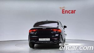 Kia K5 2.0 2023 года из Южной Кореи