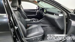Kia K5 2.0 2023 года из Южной Кореи