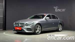 Mercedes-Benz E-Class E300 4MATIC AMG Line 2020 года из Южной Кореи