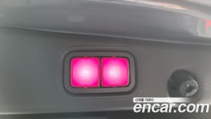 Mercedes-Benz E-Class E300 4MATIC AMG Line 2020 года из Южной Кореи