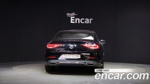 Mercedes-Benz CLS-Class CLS300d AMG Line 2020 года из Южной Кореи