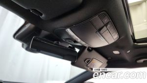 Mercedes-Benz CLS-Class CLS300d AMG Line 2020 года из Южной Кореи