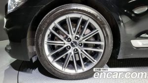 Kia K9 3.8 GDI AWD 2021 года из Южной Кореи
