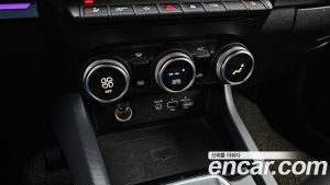 Renault-KoreaSamsung XM3 1.3 TCe RE Signature 2020 года из Южной Кореи