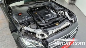 Mercedes-Benz E-Class E250 Avantgarde 2020 года из Южной Кореи