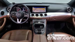 Mercedes-Benz E-Class E250 Avantgarde 2020 года из Южной Кореи