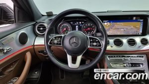 Mercedes-Benz E-Class E250 Avantgarde 2020 года из Южной Кореи