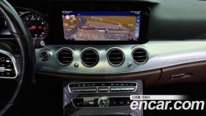 Mercedes-Benz E-Class E250 Avantgarde 2020 года из Южной Кореи