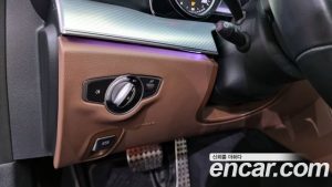 Mercedes-Benz E-Class E250 Avantgarde 2020 года из Южной Кореи