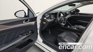 Kia K5 1.6 Turbo 2020 года из Южной Кореи