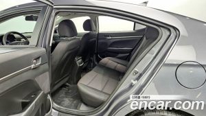 Hyundai AVANTE 1.6 2020 года из Южной Кореи