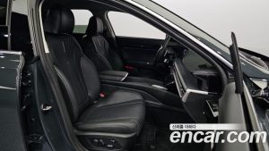 Hyundai Grandeur Exclusive 2023 года из Южной Кореи