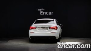 Mercedes-Benz A-Class A250 4MATIC SEDAN 2020 года из Южной Кореи