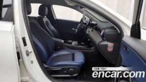 Mercedes-Benz A-Class A250 4MATIC SEDAN 2020 года из Южной Кореи