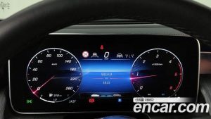 Mercedes-Benz GLC-Class GLC220 d 4MATIC 2023 года из Южной Кореи