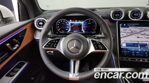 Mercedes-Benz GLC-Class GLC220 d 4MATIC 2023 года из Южной Кореи