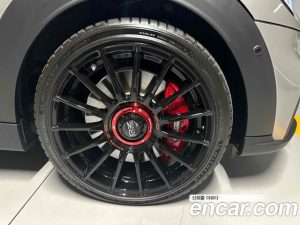 Mini Cooper Convertible JCW 2023 года из Южной Кореи