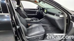 Kia K5 2.0 2023 года из Южной Кореи