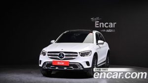 Mercedes-Benz GLC-Class GLC300e 4MATIC 2021 года из Южной Кореи