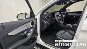 Mercedes-Benz GLC-Class GLC300e 4MATIC 2021 года из Южной Кореи