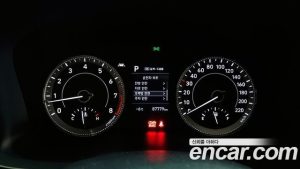Hyundai Venue 1.6 Flux 2020 года из Южной Кореи