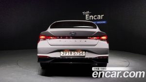 Hyundai AVANTE 1.6 2021 года из Южной Кореи