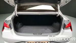 Hyundai AVANTE 1.6 2021 года из Южной Кореи