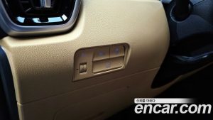 Kia Sorento HEV 1.6 2WD 2021 года из Южной Кореи