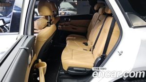 Kia Sorento HEV 1.6 2WD 2021 года из Южной Кореи